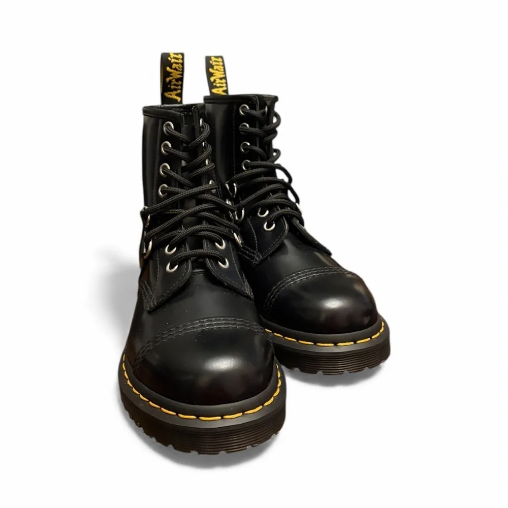 Dr. Martens 1460 Hardward Smooth Leather Black Boots with Hardware Detail. NWOB